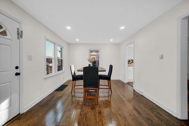 2728 162nd Street, Hammond, IN 46323