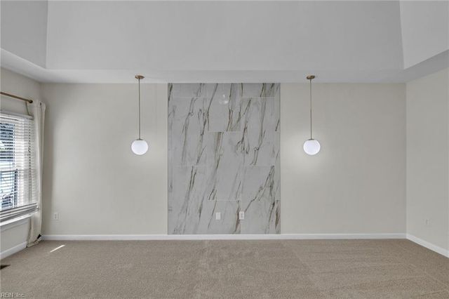 309 Sweetbay DR, Chesapeake, VA 23322