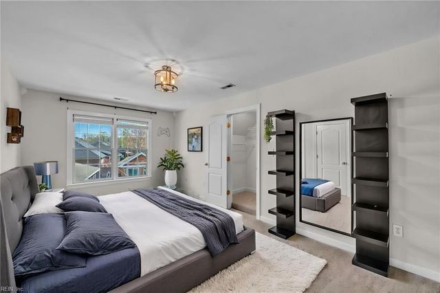 309 Sweetbay DR, Chesapeake, VA 23322