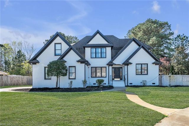 309 Sweetbay DR, Chesapeake, VA 23322