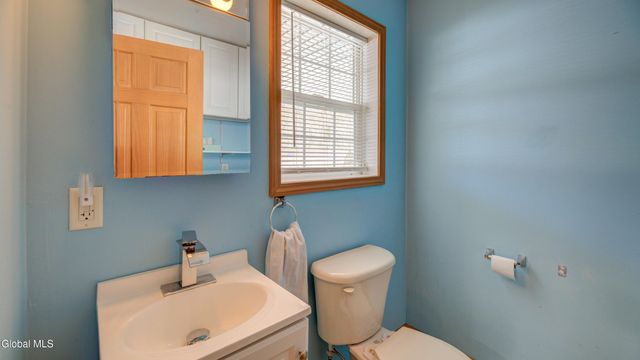 196 County Highway 123, Mayfield, NY 12117