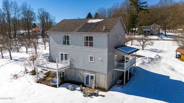 196 County Highway 123, Mayfield, NY 12117