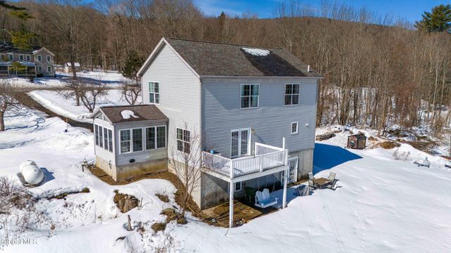 196 County Highway 123, Mayfield, NY 12117
