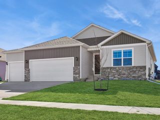 1138 Hillside Place, Polk City, IA 50226