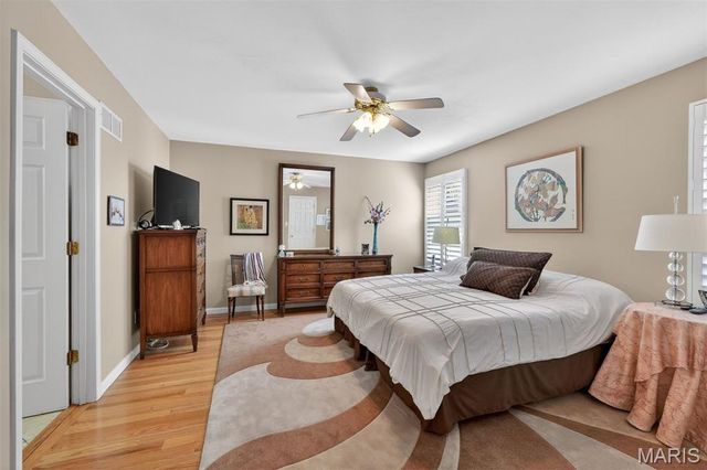 11905 Moorland Woods Circle, St Louis, MO 63146