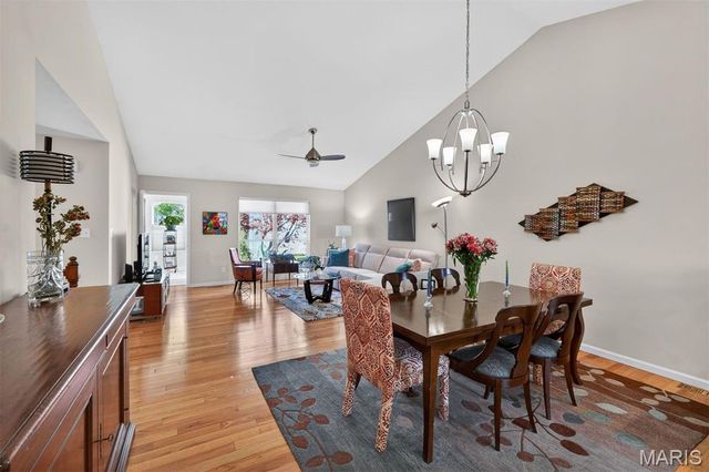 11905 Moorland Woods Circle, St Louis, MO 63146