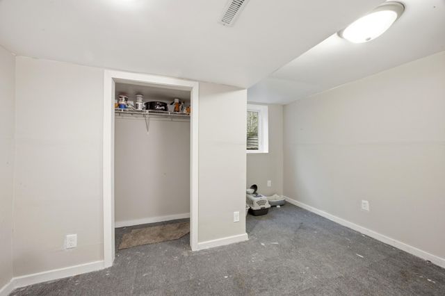 1017 14th Street S, Fargo, ND 58103