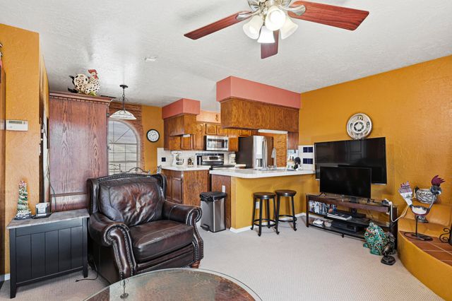 3 Stella Court, Belen, NM 87002