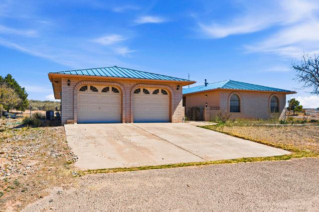 3 Stella Court, Belen, NM 87002