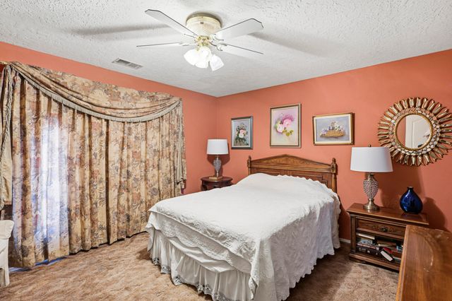 3 Stella Court, Belen, NM 87002