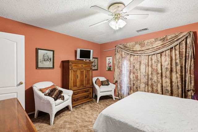 3 Stella Court, Belen, NM 87002