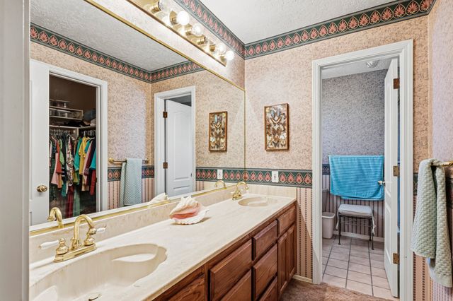 3 Stella Court, Belen, NM 87002