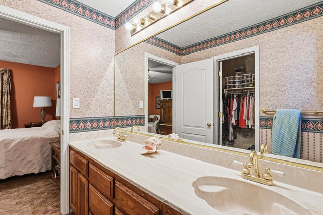 3 Stella Court, Belen, NM 87002