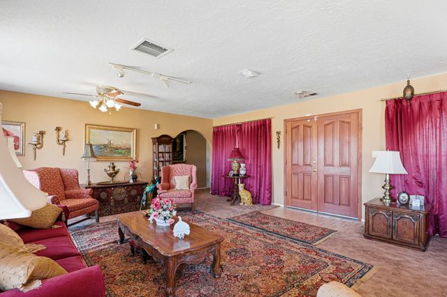 3 Stella Court, Belen, NM 87002