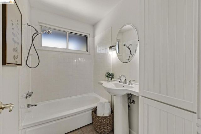 16164 Via Walter, San Lorenzo, CA 94580