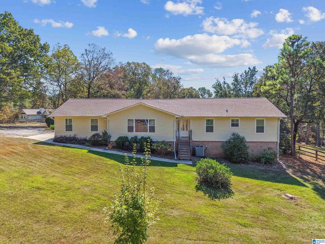 221 MEADOWOOD LANE, Montevallo, AL 35115