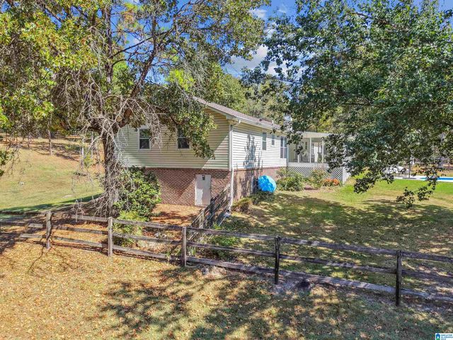 221 MEADOWOOD LANE, Montevallo, AL 35115