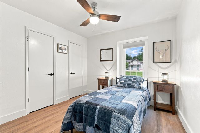 218 Creekside Lane, Coppell, TX 75019