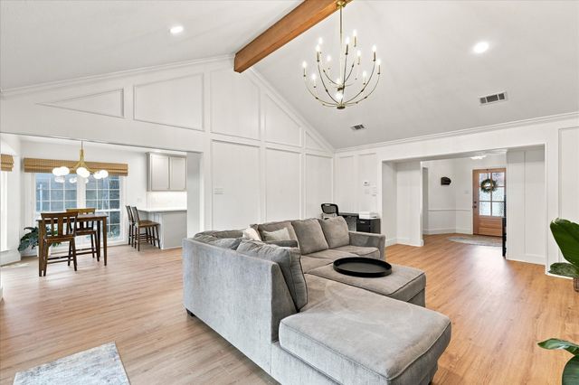 218 Creekside Lane, Coppell, TX 75019