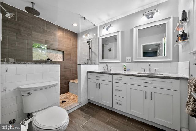 2222 OAK TER, Lansdale, PA 19446
