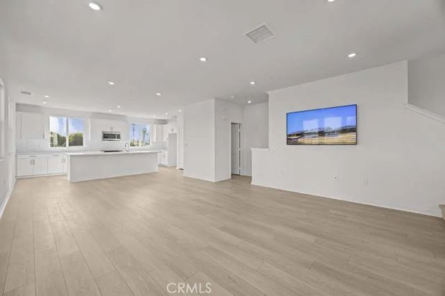 101 Laxore St. 205, Anaheim, CA 92804