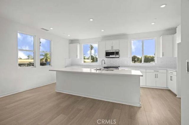 101 Laxore St. 205, Anaheim, CA 92804