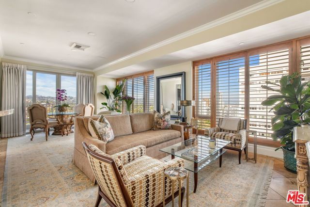 10727 Wilshire Boulevard 1904, Los Angeles, CA 90024