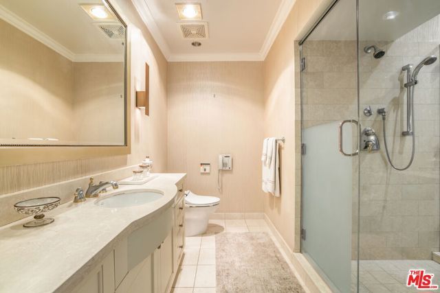 10727 Wilshire Boulevard 1904, Los Angeles, CA 90024