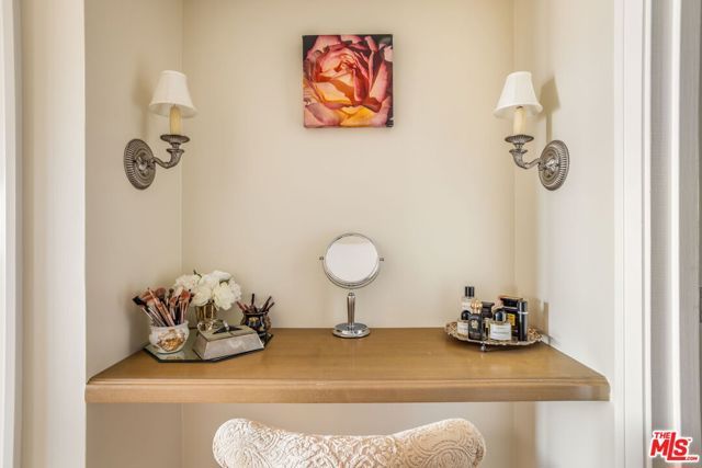 10727 Wilshire Boulevard 1904, Los Angeles, CA 90024