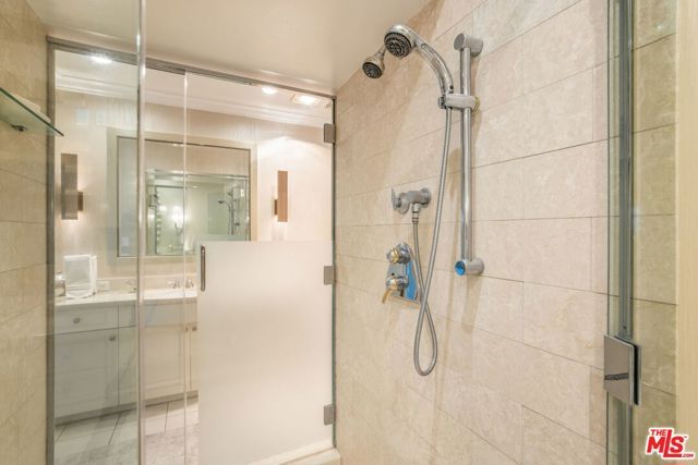 10727 Wilshire Boulevard 1904, Los Angeles, CA 90024