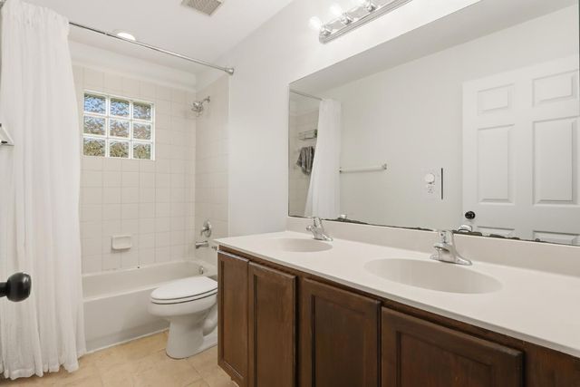 1085 Center Stone Lane, Riviera Beach, FL 33404