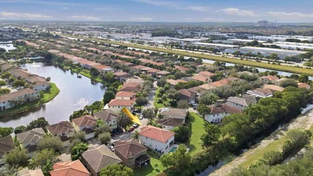 1085 Center Stone Lane, Riviera Beach, FL 33404