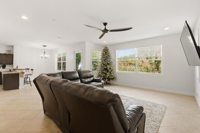 1085 Center Stone Lane, Riviera Beach, FL 33404