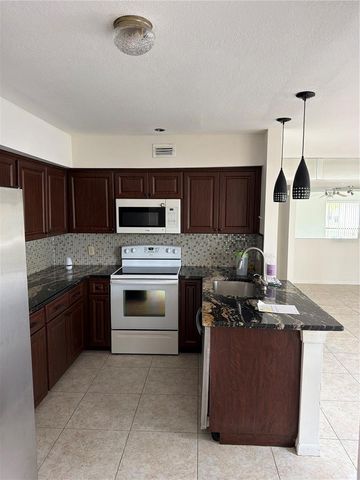 700 STARKEY ROAD 1311, Largo, FL 33771