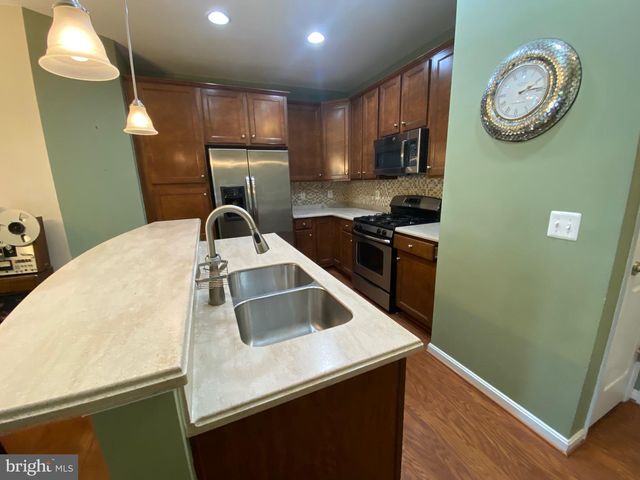 9461 STONEWALL RD, Manassas, VA 20110