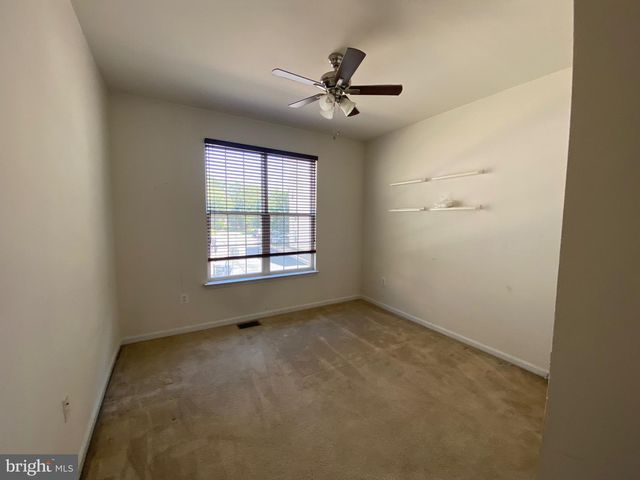 9461 STONEWALL RD, Manassas, VA 20110