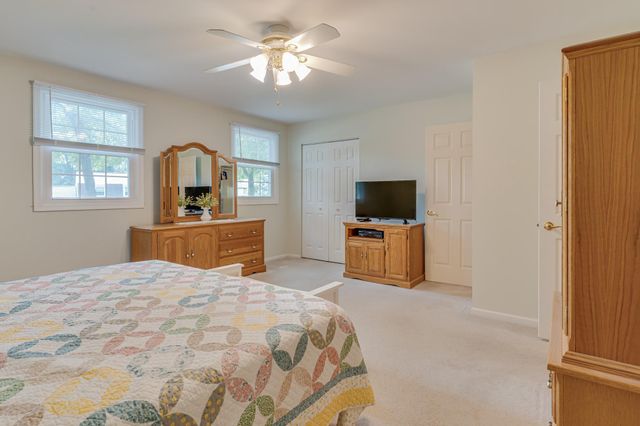 306 CHARLES ST, Southampton, PA 18966