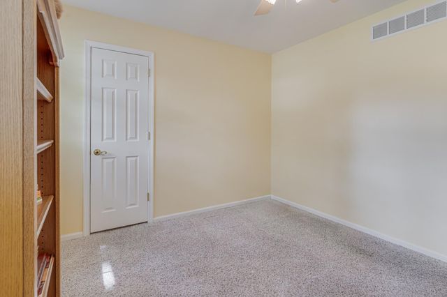 306 CHARLES ST, Southampton, PA 18966