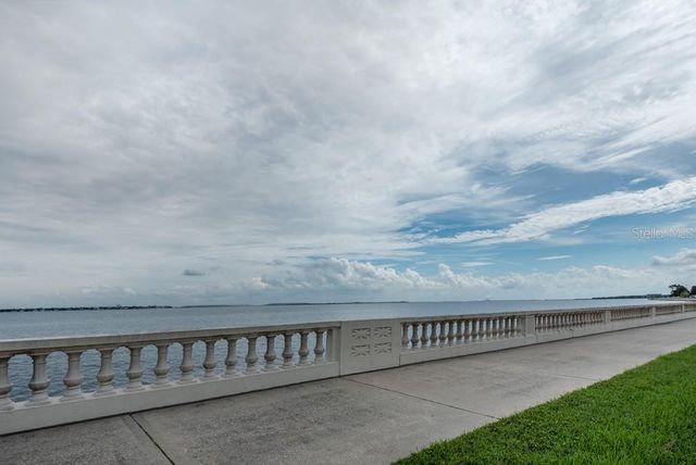 3325 BAYSHORE BOULEVARD A17, Tampa, FL 33629