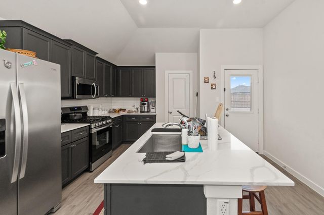 76 Road 51030, Cleveland, TX 77327