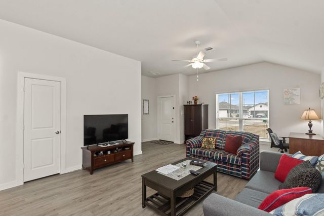 76 Road 51030, Cleveland, TX 77327