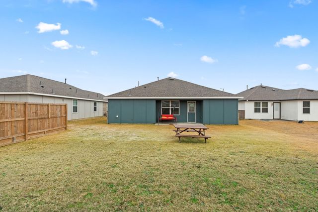 76 Road 51030, Cleveland, TX 77327