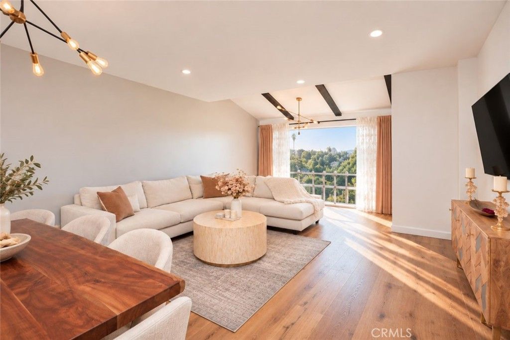 12720 Burbank 305, Valley Village, CA 91607 — exterior