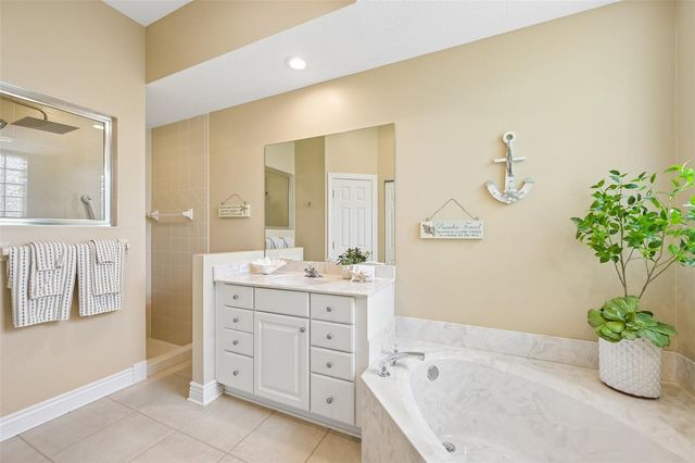 547 MEADOW SWEET CIRCLE, Osprey, FL 34229