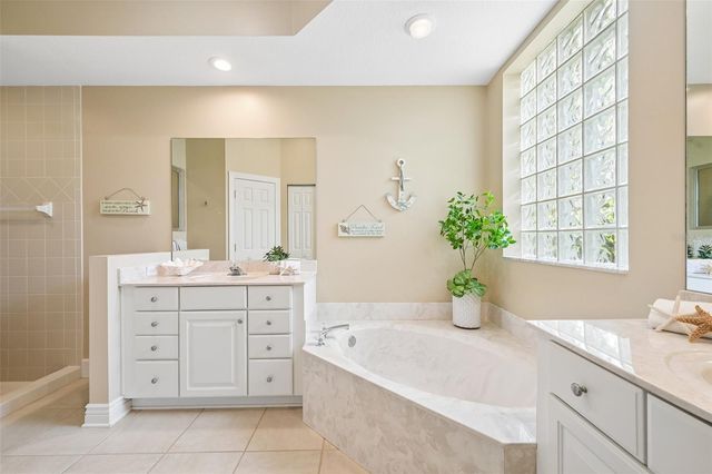 547 MEADOW SWEET CIRCLE, Osprey, FL 34229