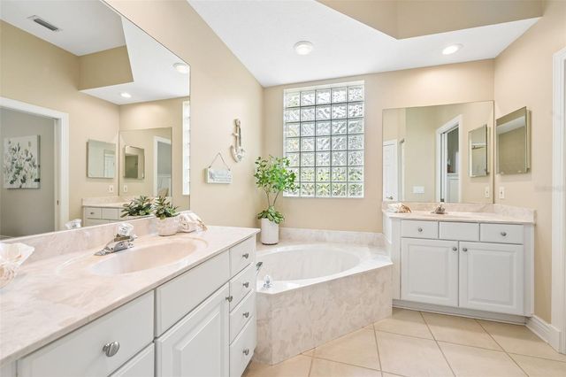 547 MEADOW SWEET CIRCLE, Osprey, FL 34229
