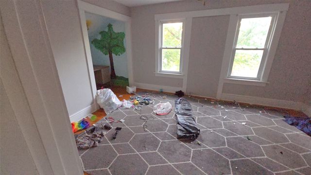 701 E 5th Street N, Newton, IA 50208