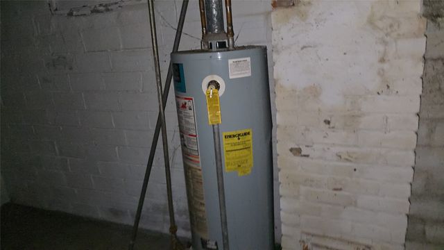 701 E 5th Street N, Newton, IA 50208