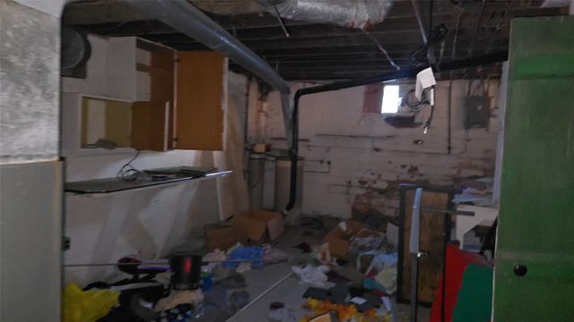 701 E 5th Street N, Newton, IA 50208