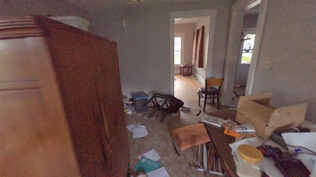 701 E 5th Street N, Newton, IA 50208